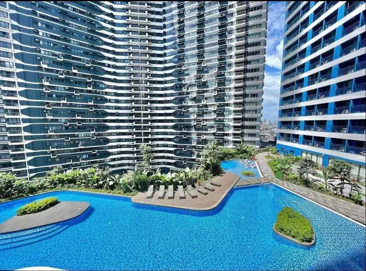 Apartment In Air Residences, Makati With Wifi, Netflix, Pool, Mall And More Manila